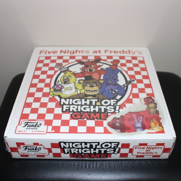 3/$55❤️Funko Five Nights At Freddy's NIGHT OF FRIGHTS! Board Game +4 Minifigures - Picture 16 of 16